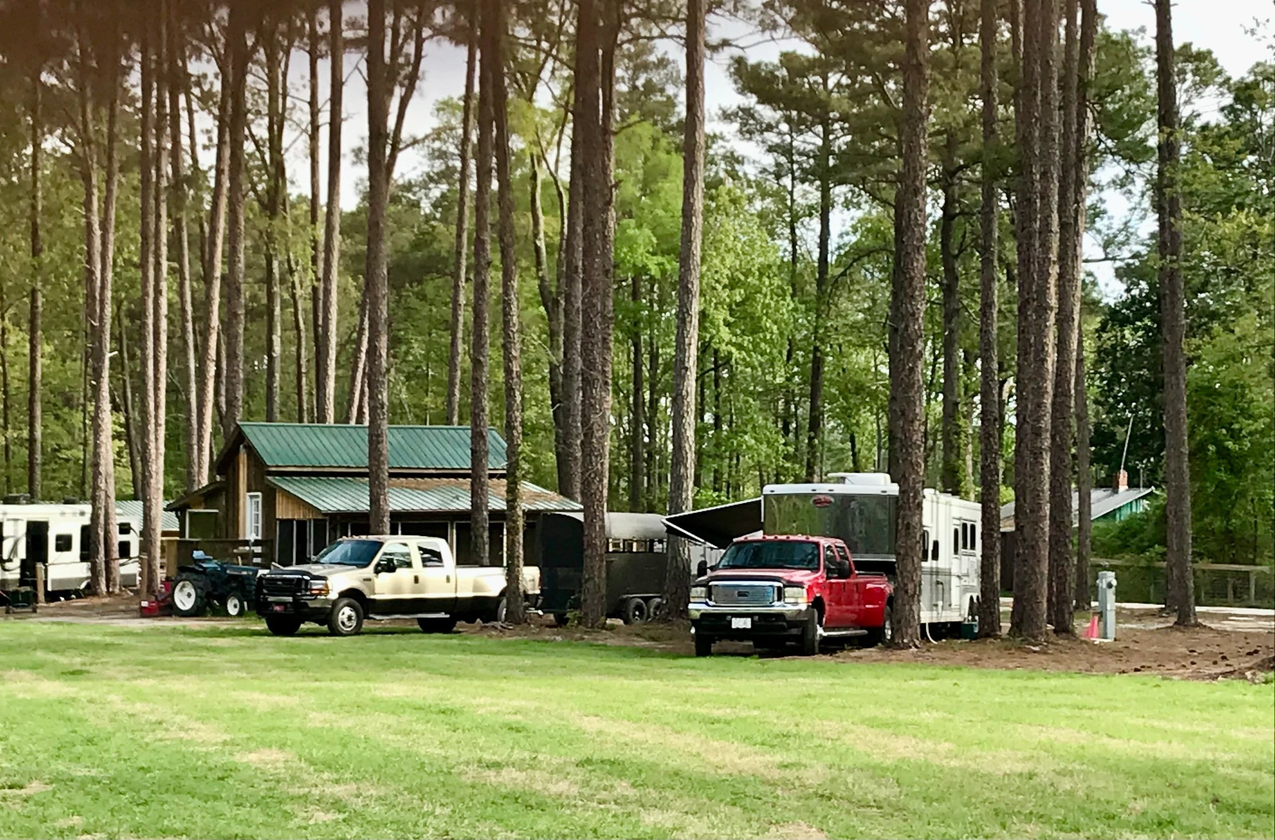 Equestrian camping and trail riding at Daily Walk Stables